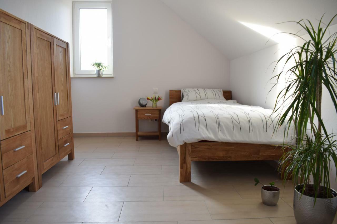 Einladende Ferienwohnung Auf Bauernhof In Sinzig Exterior photo