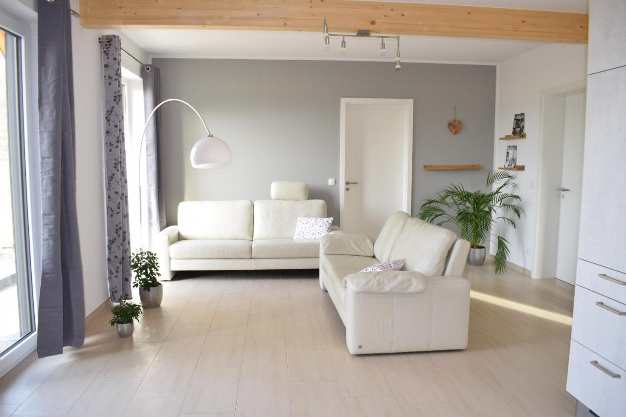 Einladende Ferienwohnung Auf Bauernhof In Sinzig Exterior photo